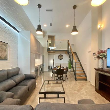 Apartamento Tr3 aparcamiento incluido familias loft almirante Sevilla Exterior foto